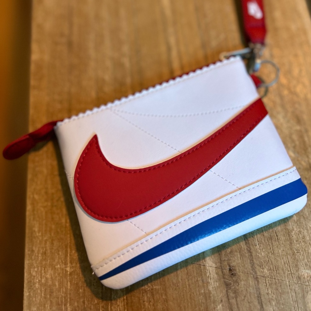Nike Cortez Wristlet - Picture 3 of 8